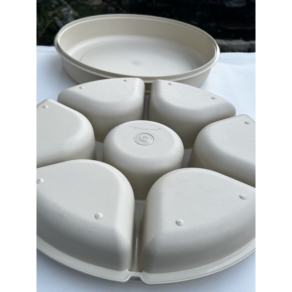 Vintage Tupperware Serving Center Tray Almond Veggie With Lid 6 trays